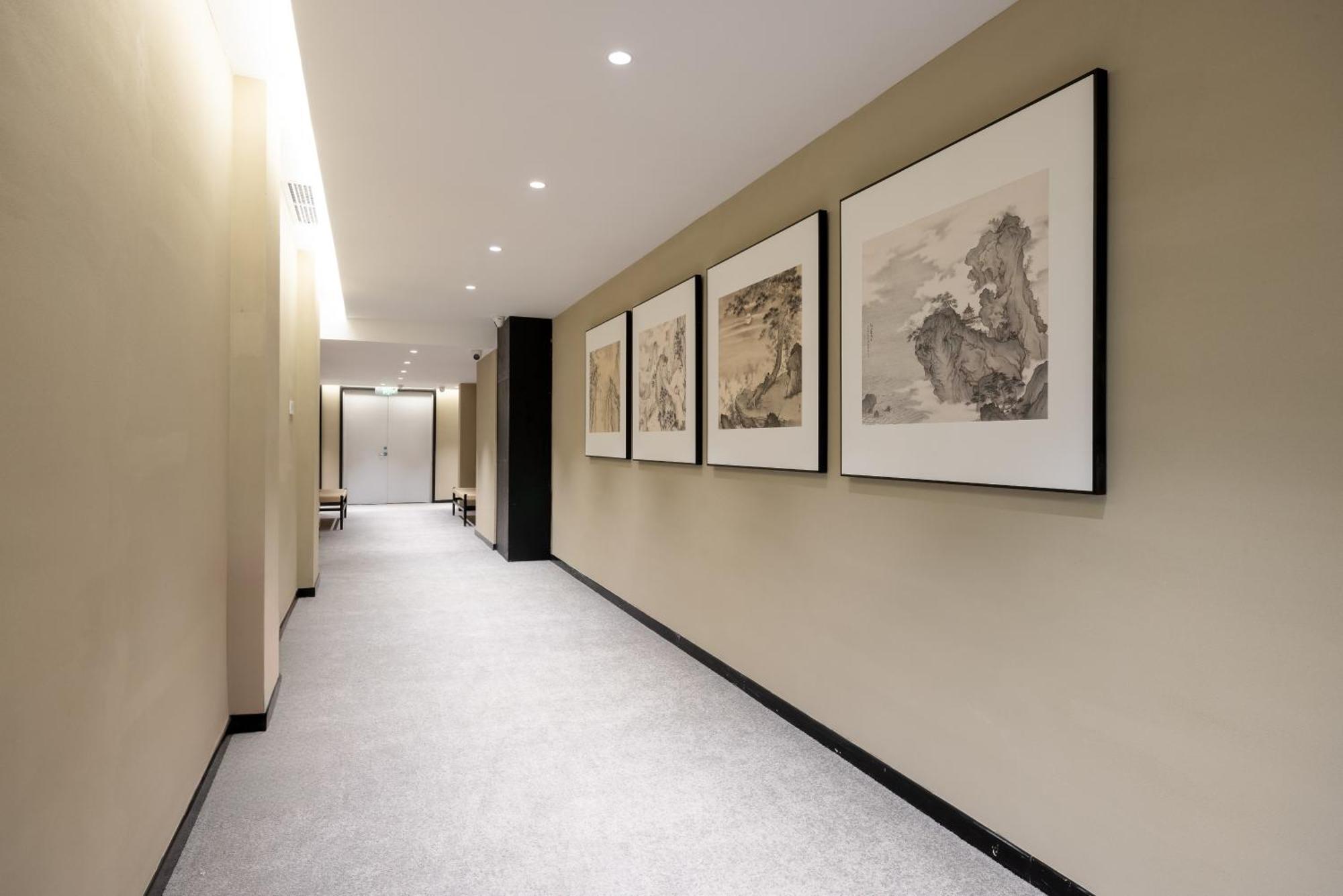 Beijing Tangfu Nanluoguxiang Wang Fu Jing Forbidden City Snack Street Hotel,1 Stop Walking To Airport Express,3 Stop To Tiananmen&Free Laundry Dry Service &Professional Free Tour Ticket Service With English Speaking Staff Екстериор снимка