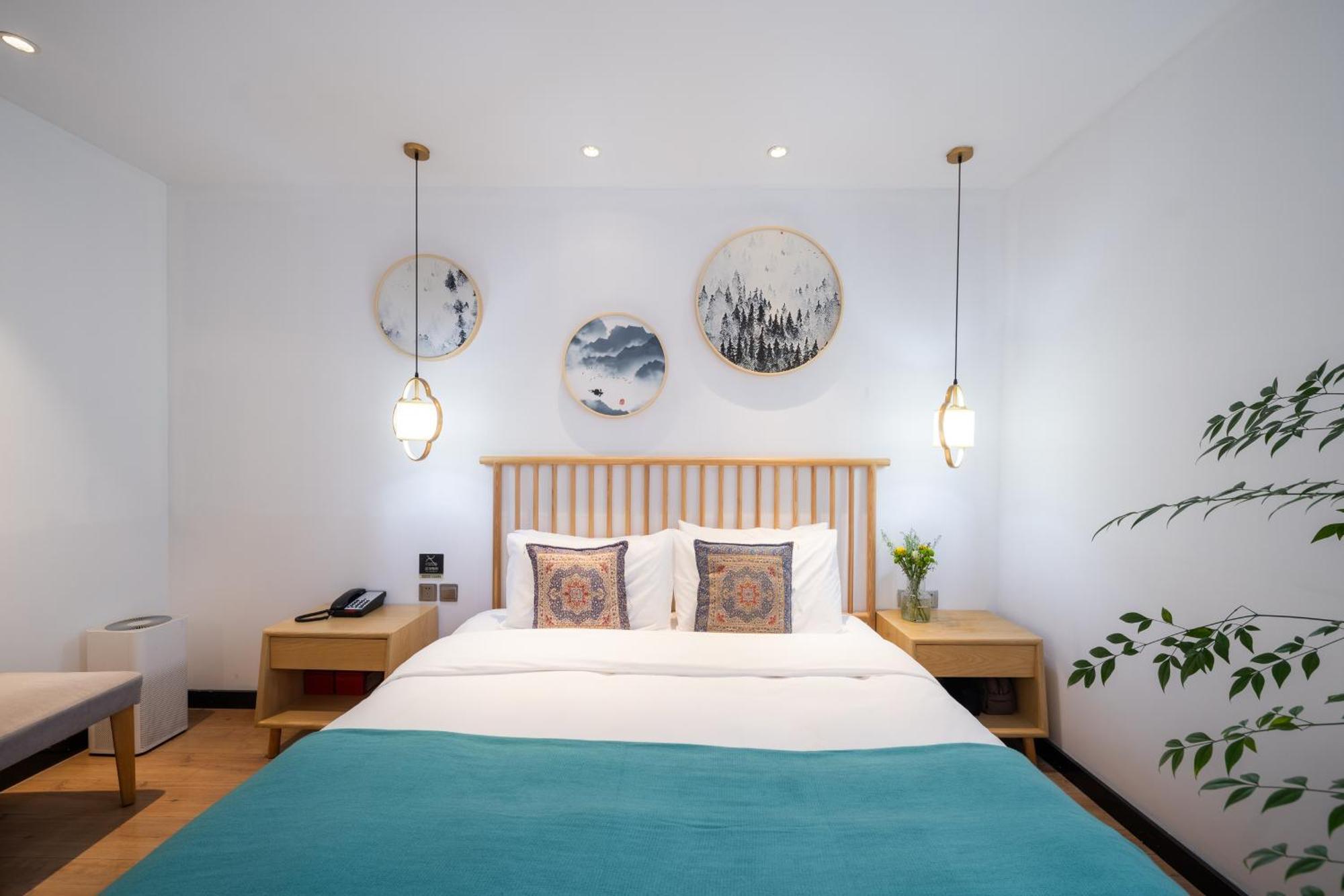 Beijing Tangfu Nanluoguxiang Wang Fu Jing Forbidden City Snack Street Hotel,1 Stop Walking To Airport Express,3 Stop To Tiananmen&Free Laundry Dry Service &Professional Free Tour Ticket Service With English Speaking Staff Екстериор снимка